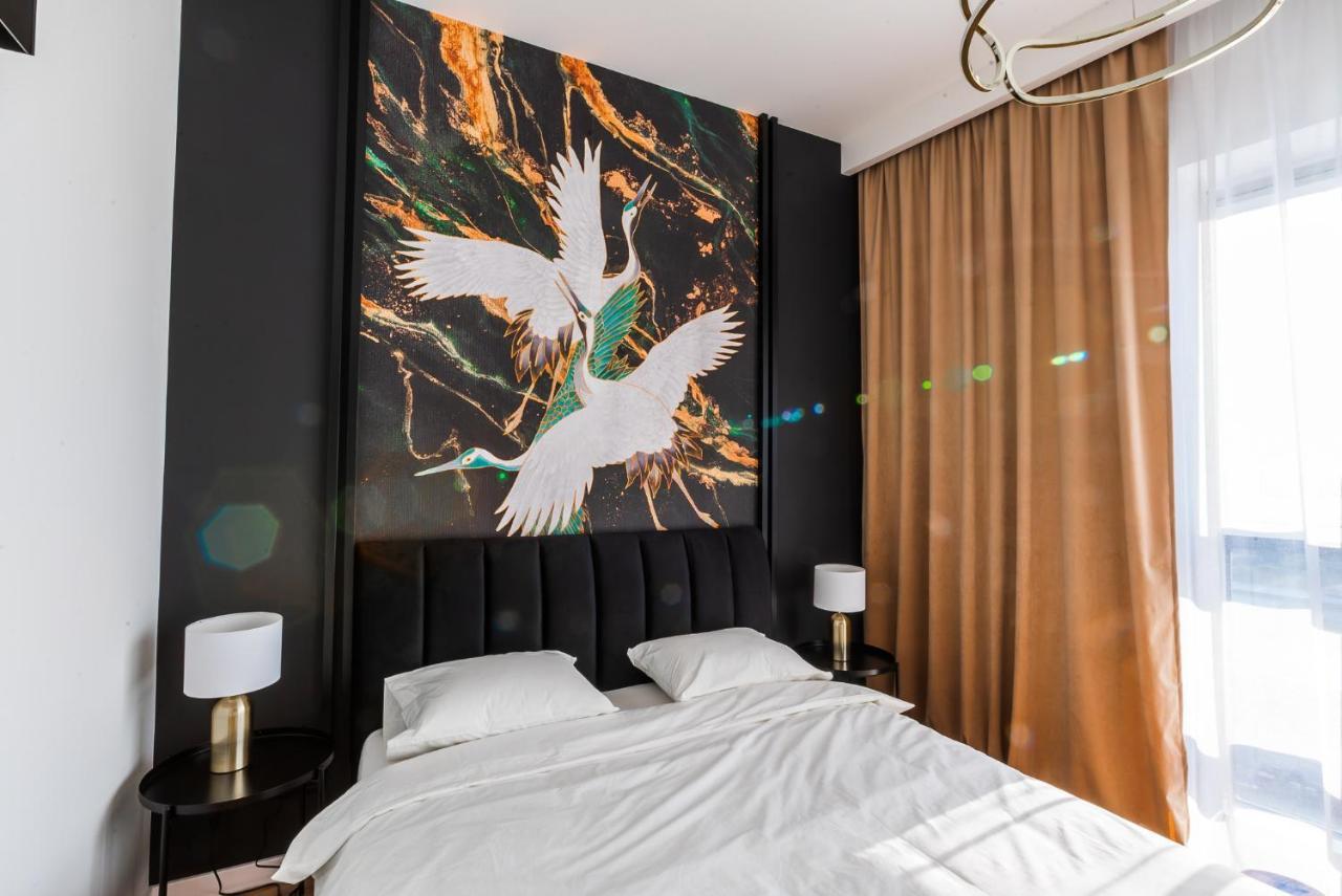 Apartament Plaza Tower 14 Pietro Kielce Bagian luar foto